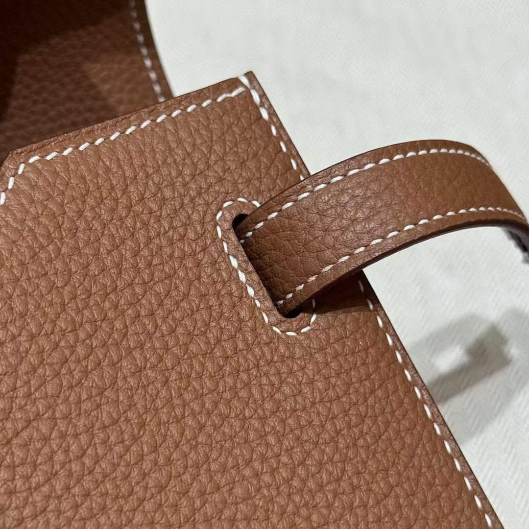 Hermes Kelly Depeches 25 Pouch Handmade In Togo Calfskin Leather Silver Hardware 37 Gold - Image 6