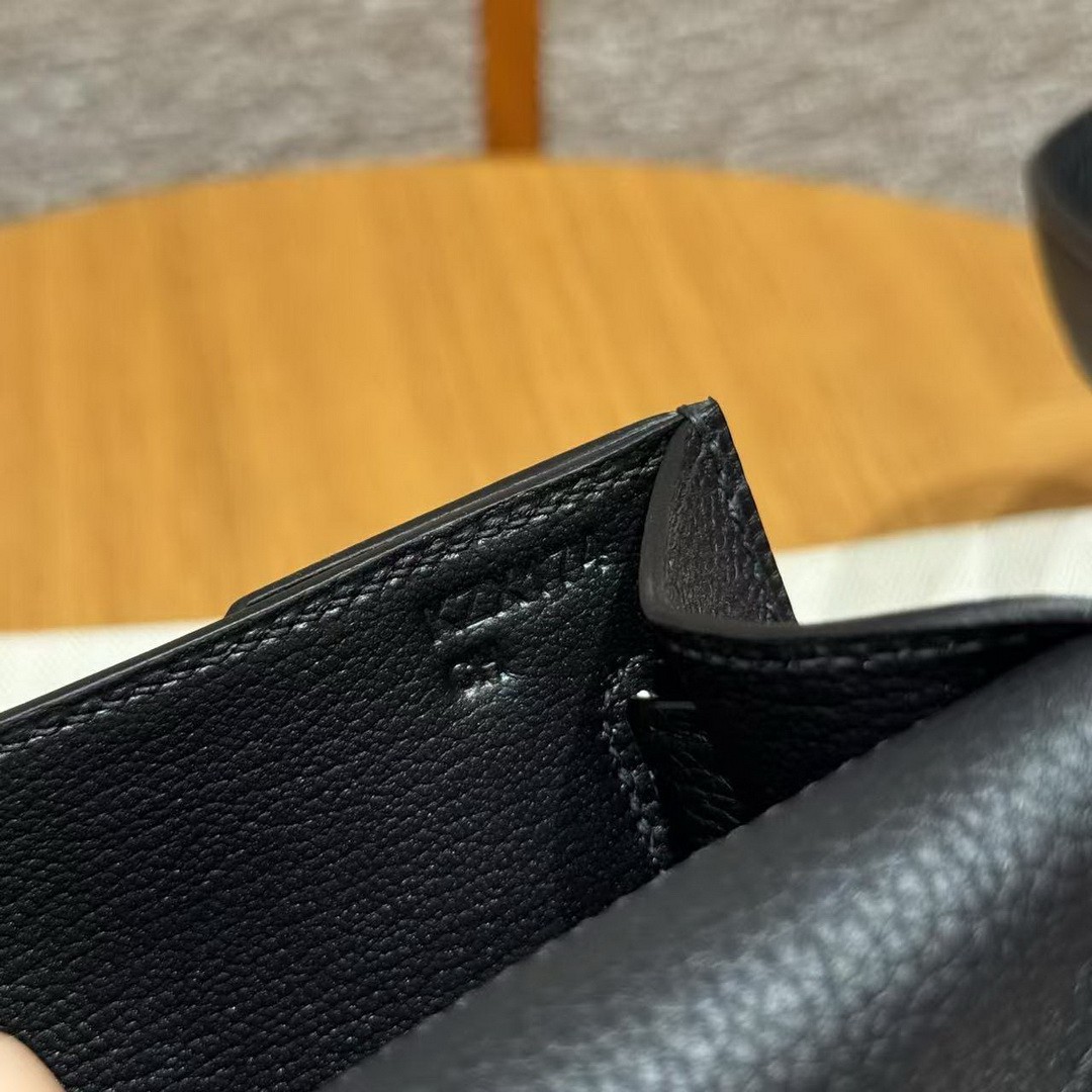 Hermes Kelly Depeches 25 Pouch Handmade In Togo Calfskin Leather Silver Hardware 89 Noir - Image 14