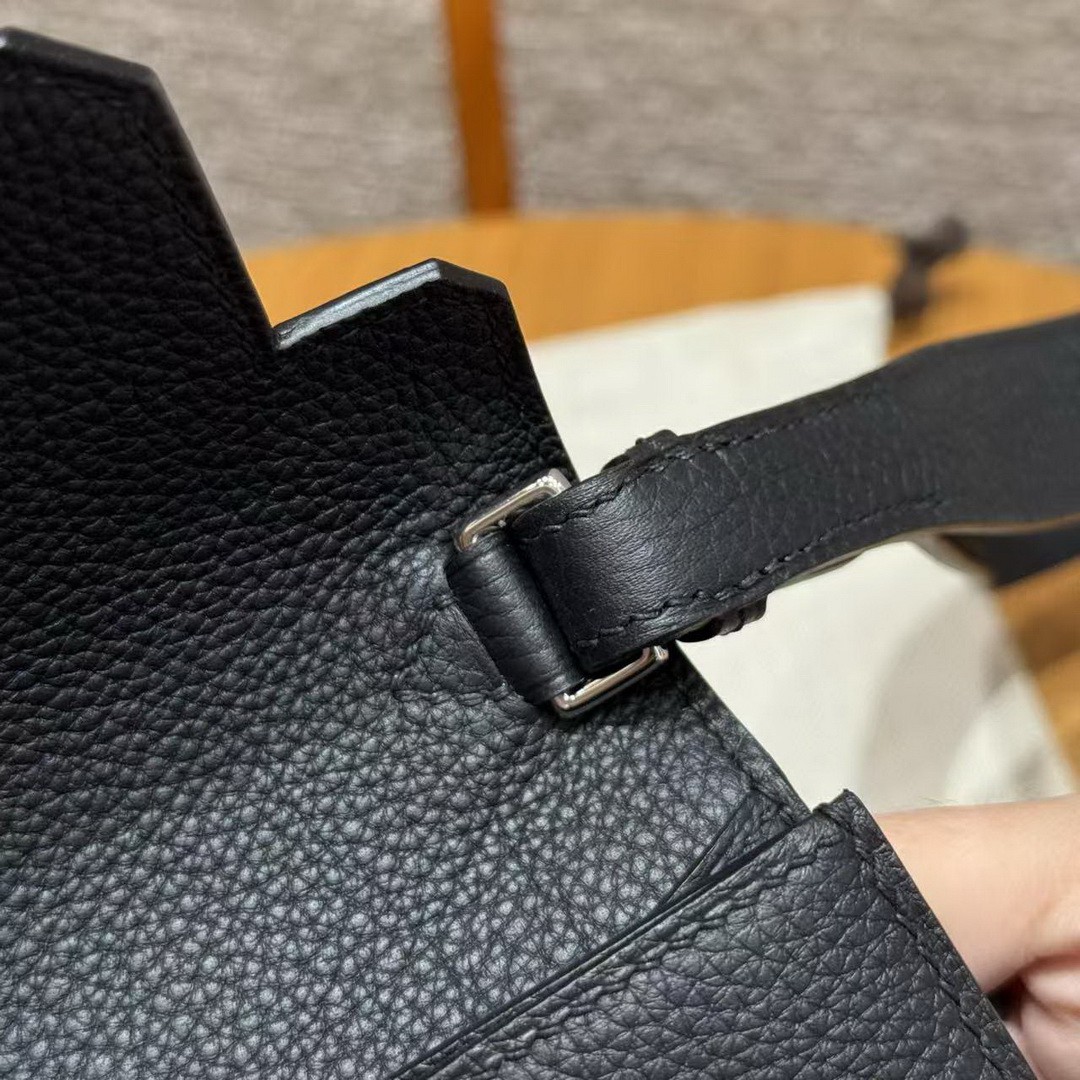 Hermes Kelly Depeches 25 Pouch Handmade In Togo Calfskin Leather Silver Hardware 89 Noir - Image 13