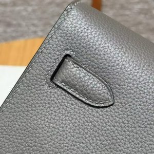 Hermes Kelly Depeches 25 Pouch Handmade In Togo Calfskin Leather Silver Hardware 8F Gris Etain - Image 4