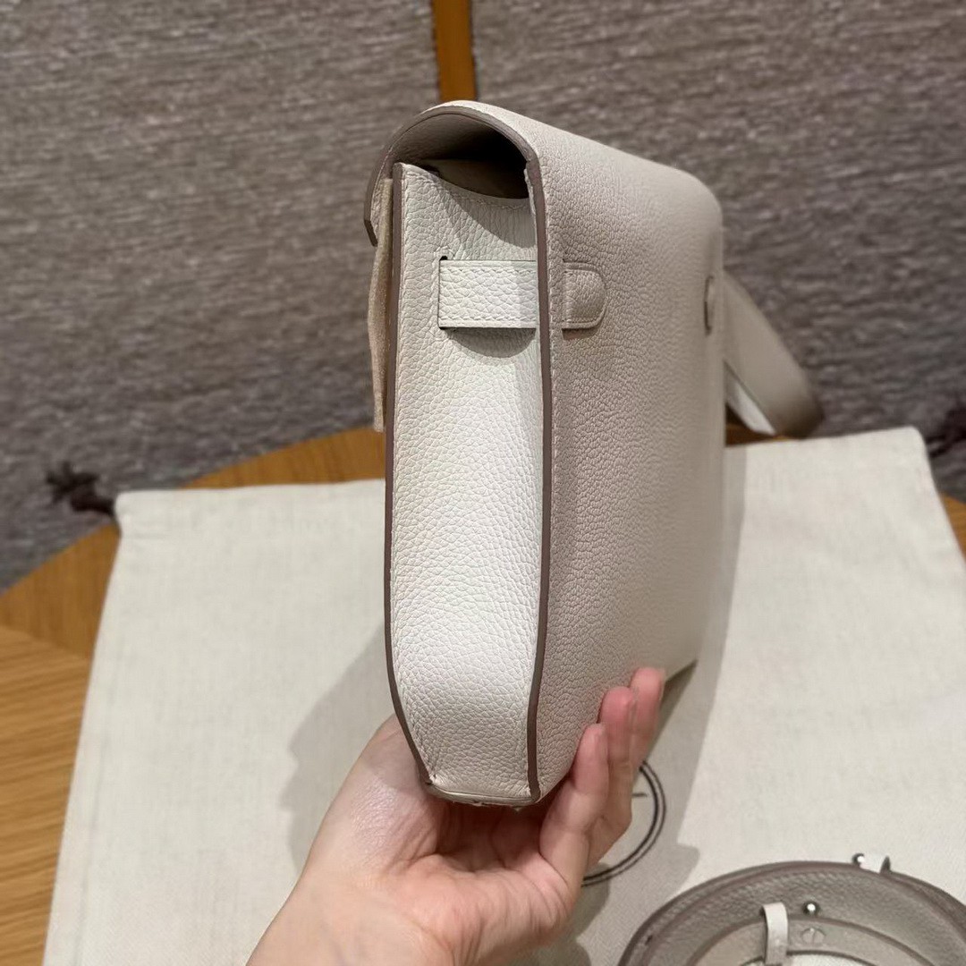 Hermes Kelly Depeches 25 Pouch Handmade In Togo Calfskin Leather Silver Hardware M4 Girs Pale - Image 19