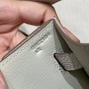 Hermes Kelly Depeches 25 Pouch Handmade In Togo Calfskin Leather Silver Hardware M4 Girs Pale - Image 15