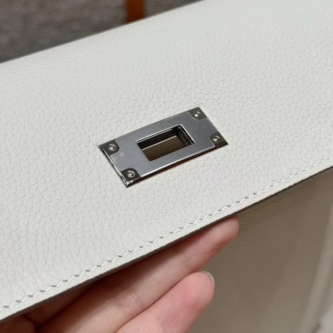 Hermes Kelly Depeches 25 Pouch Handmade In Togo Calfskin Leather Silver Hardware M4 Girs Pale - Image 11