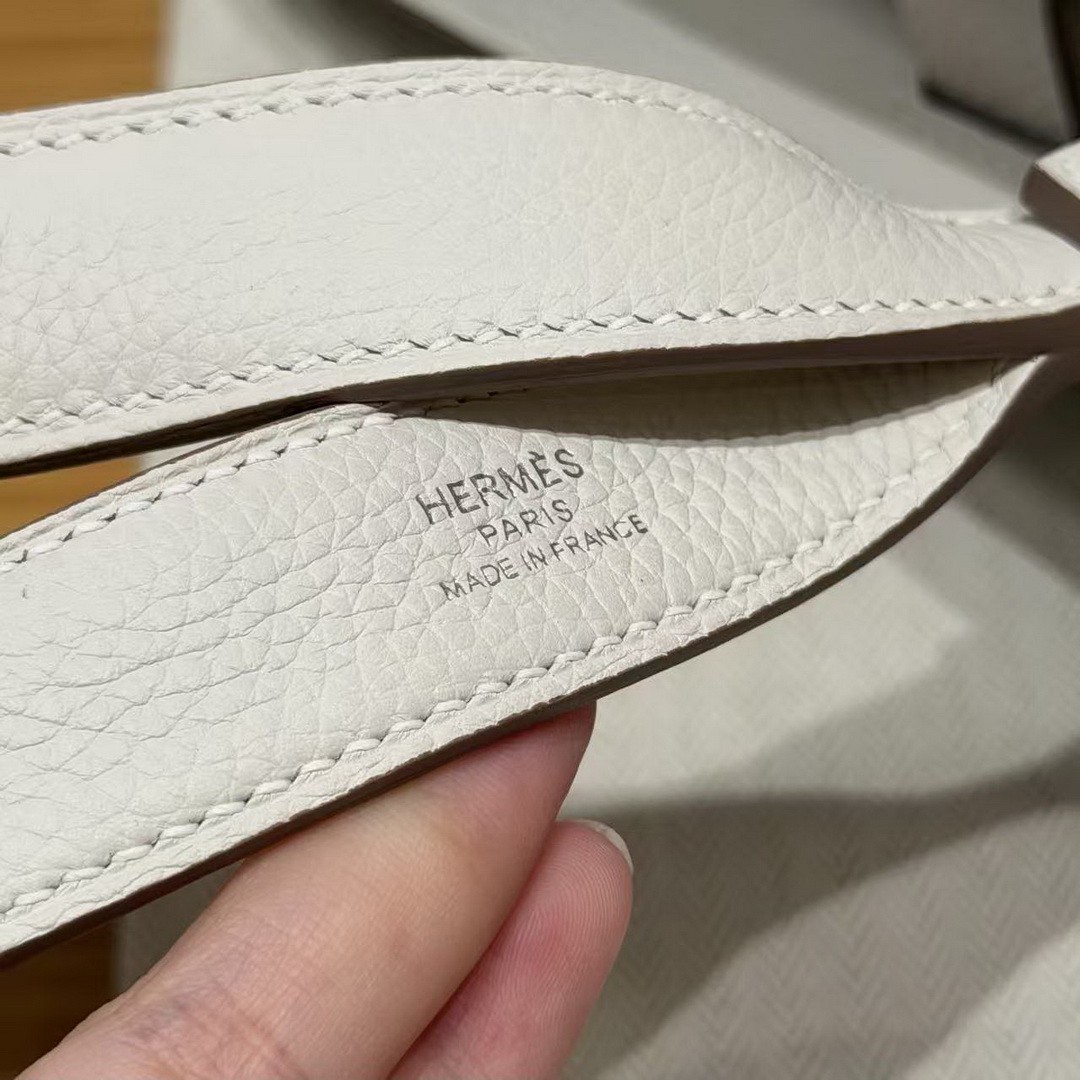 Hermes Kelly Depeches 25 Pouch Handmade In Togo Calfskin Leather Silver Hardware M4 Girs Pale - Image 4