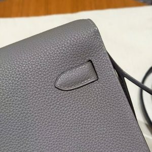 Hermes Kelly Depeches 25 Pouch Handmade In Togo Calfskin Leather Silver Hardware M8 Gris Asphalted - Image 11