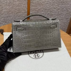 Alternative view of Hermes Kelly Pochette Handmade In Alligator Leather from Mississippi Gold Hardware 81 Girs Tourterlle