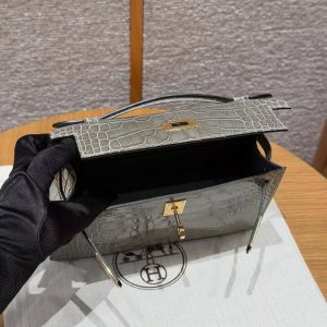 Hermes Kelly Pochette Handmade In Alligator Leather from Mississippi Gold Hardware 81 Girs Tourterlle - Image 17