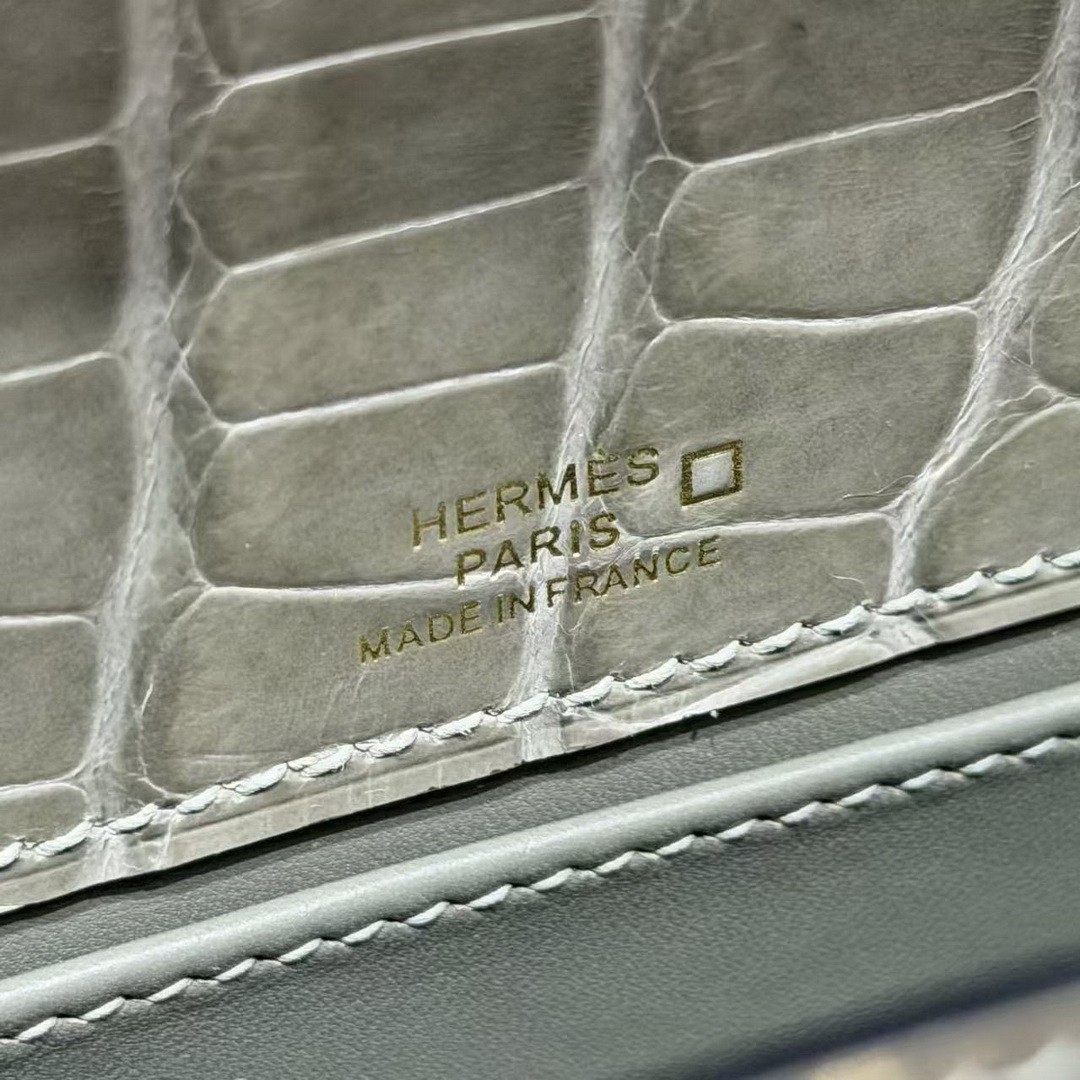 Hermes Kelly Pochette Handmade In Alligator Leather from Mississippi Gold Hardware 81 Girs Tourterlle - Image 16