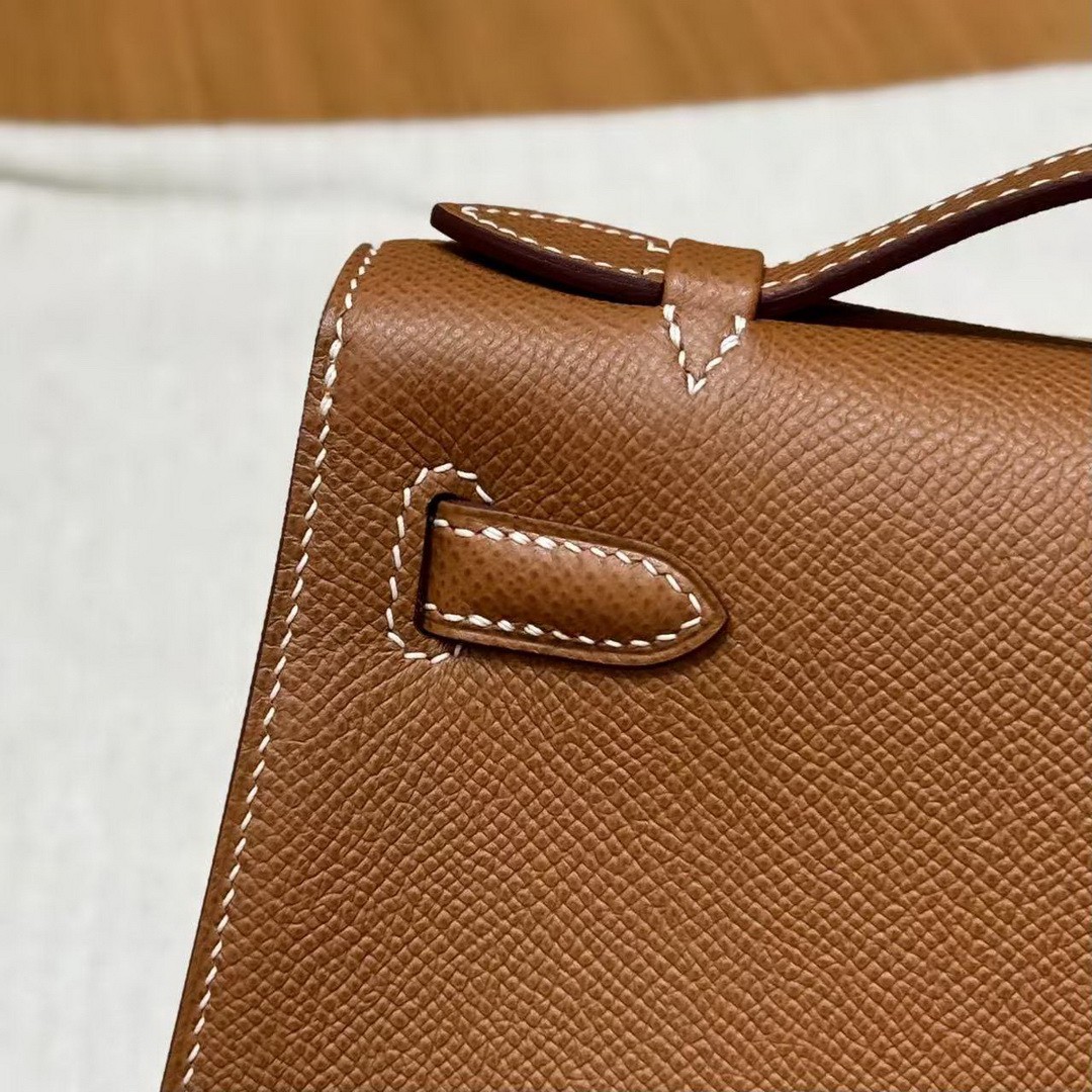 Hermes Kelly Pochette Handmade In Epsom Calfskin Leather Gold Hardware 37 Gold - Image 14
