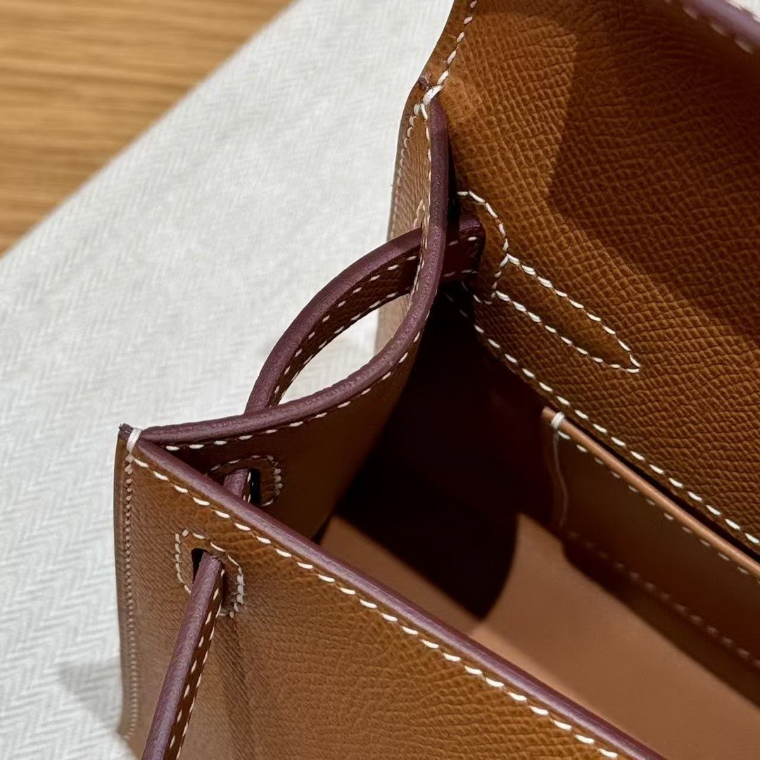 Hermes Kelly Pochette Handmade In Epsom Calfskin Leather Gold Hardware 37 Gold - Image 7