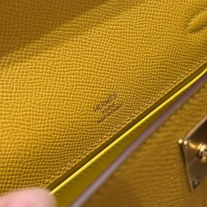 Hermes Kelly Pochette Handmade In Epsom Calfskin Leather Gold Hardware 9D Jaune Amber - Image 15