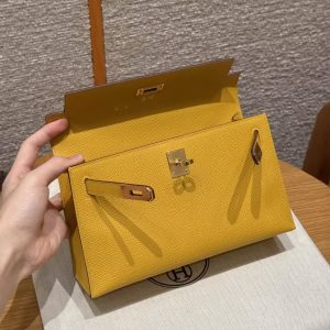 Hermes Kelly Pochette Handmade In Epsom Calfskin Leather Gold Hardware 9D Jaune Amber - Image 10