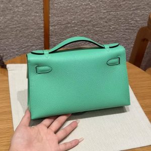 Alternative view of Hermes Kelly Pochette Handmade In Epsom Calfskin Leather Silver Hardware 0Z Vert Comics