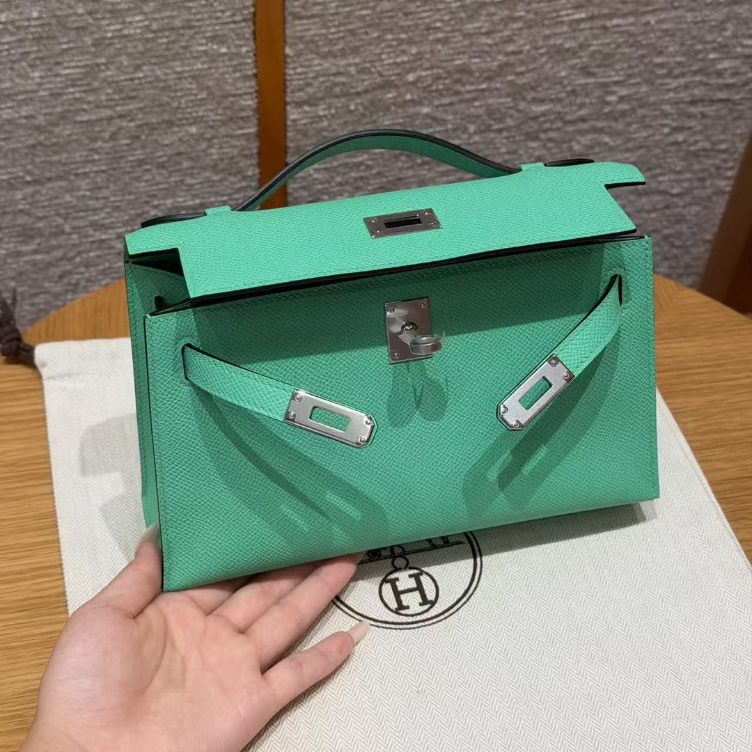 Hermes Kelly Pochette Handmade In Epsom Calfskin Leather Silver Hardware 0Z Vert Comics - Image 11
