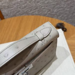 Hermes Kelly Pochette Handmade In KK Ostrich Leather from South Africa Silver Hardware 80 Girs Perle - Image 19
