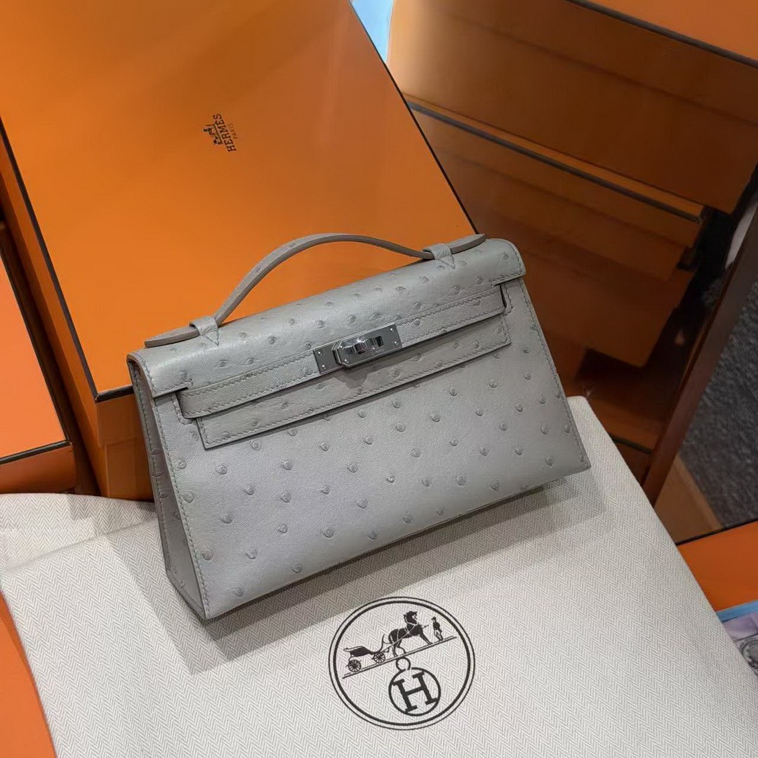 Hermes Kelly Pochette Handmade In KK Ostrich Leather from South Africa Silver Hardware 80 Girs Perle - Image 3