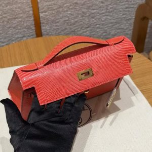 Hermes Kelly Pochette Handmade In Lizard Leather from South Africa Gold Hardware 51 Rouge Exotique - Image 9