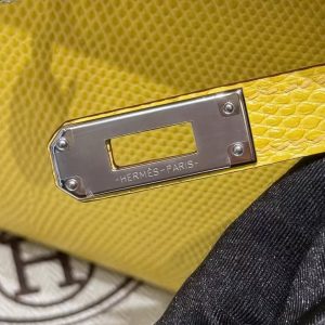 Hermes Kelly Pochette Handmade In Lizard Leather from South Africa Silver Hardware 9o Jaune de Naples - Image 16