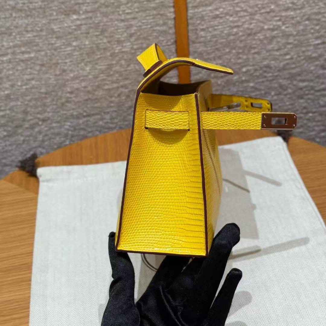 Hermes Kelly Pochette Handmade In Lizard Leather from South Africa Silver Hardware 9o Jaune de Naples - Image 12
