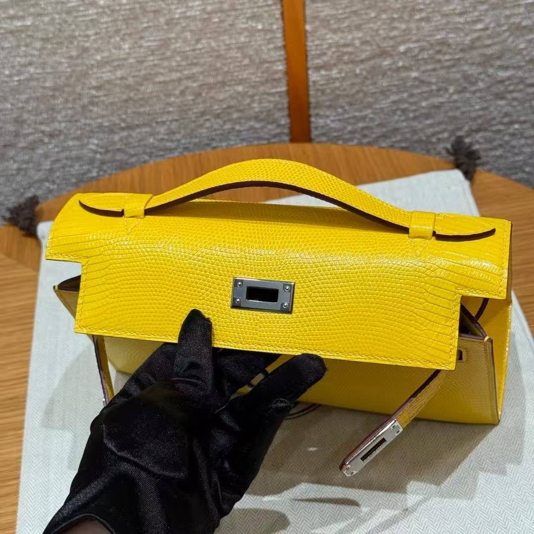 Hermes Kelly Pochette Handmade In Lizard Leather from South Africa Silver Hardware 9o Jaune de Naples - Image 11