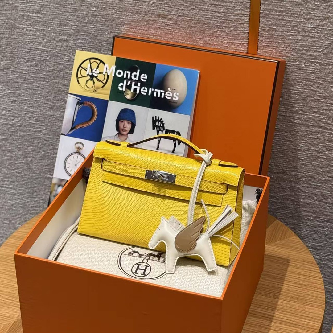 Hermes Kelly Pochette Handmade In Lizard Leather from South Africa Silver Hardware 9o Jaune de Naples - Image 6