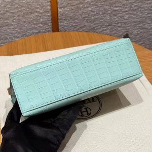 Hermes Kelly Pochette Handmade In Matte Alligator Leather Gold Hardware 0W Girs Neve - Image 17