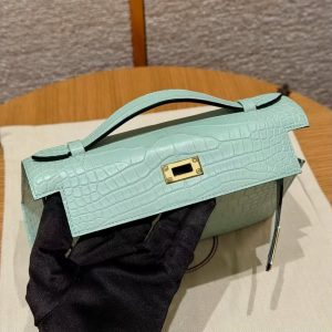 Hermes Kelly Pochette Handmade In Matte Alligator Leather Gold Hardware 0W Girs Neve - Image 11