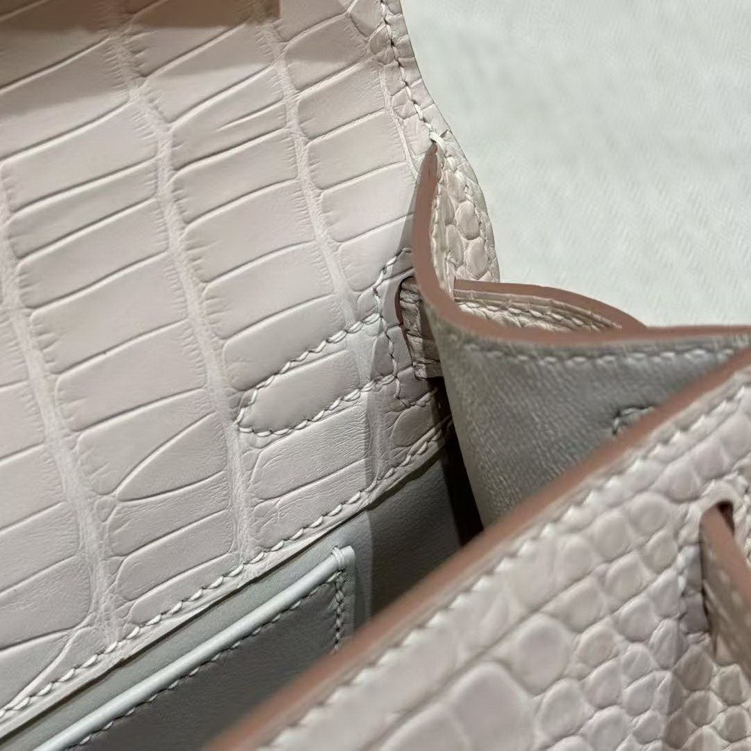 Hermes Kelly Pochette Handmade In Matte Alligator Leather Silver Hardware 10 Craie - Image 4