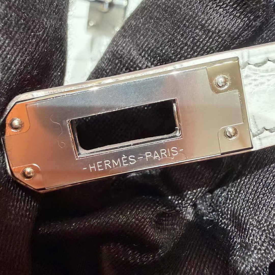 Hermes Kelly Pochette Handmade In Niloticus Leather from Nile Silver Hardware Himalaya - Image 13