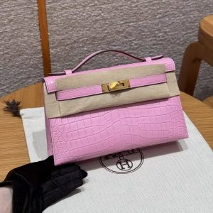 Hermes Kelly Pochette Handmade In Porosus Crocodile Leather from South Africa Gold Hardware 5P Pink
