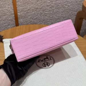 Hermes Kelly Pochette Handmade In Porosus Crocodile Leather from South Africa Gold Hardware 5P Pink - Image 18