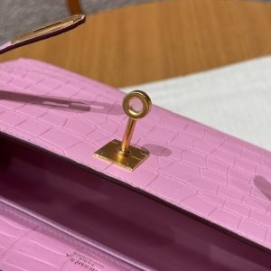 Hermes Kelly Pochette Handmade In Porosus Crocodile Leather from South Africa Gold Hardware 5P Pink - Image 15