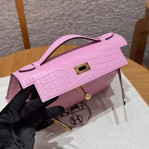 Hermes Kelly Pochette Handmade In Porosus Crocodile Leather from South Africa Gold Hardware 5P Pink - Image 12