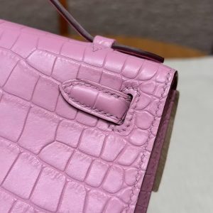 Hermes Kelly Pochette Handmade In Porosus Crocodile Leather from South Africa Gold Hardware 5P Pink - Image 7