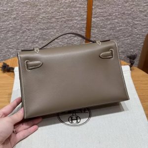 Hermes Kelly Pochette Handmade In Swift Calfskin Leather Gold Hardware 18 Etoupe - Image 2