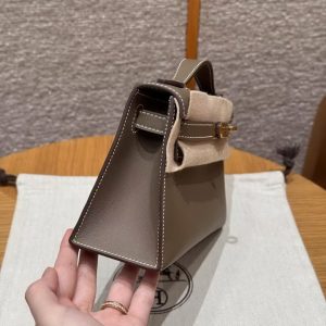 Hermes Kelly Pochette Handmade In Swift Calfskin Leather Gold Hardware 18 Etoupe - Image 20