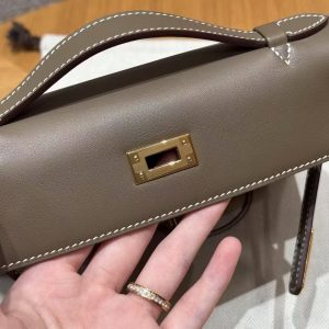 Hermes Kelly Pochette Handmade In Swift Calfskin Leather Gold Hardware 18 Etoupe - Image 12
