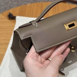 Hermes Kelly Pochette Handmade In Swift Calfskin Leather Gold Hardware 18 Etoupe - Image 10