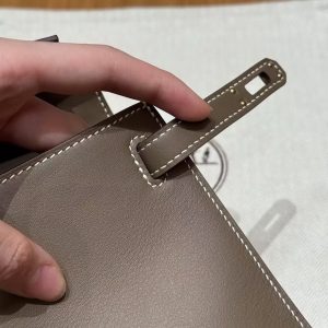 Hermes Kelly Pochette Handmade In Swift Calfskin Leather Gold Hardware 18 Etoupe - Image 8