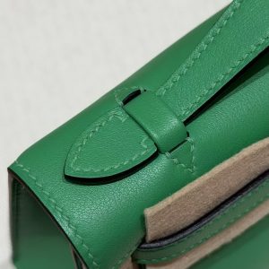 Hermes Kelly Pochette Handmade In Swift Calfskin Leather Gold Hardware 1K Bambou - Image 4