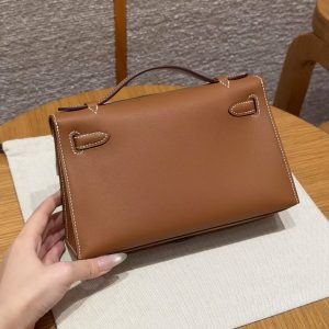 Hermes Kelly Pochette Handmade In Swift Calfskin Leather Gold Hardware 37 Gold - Image 2