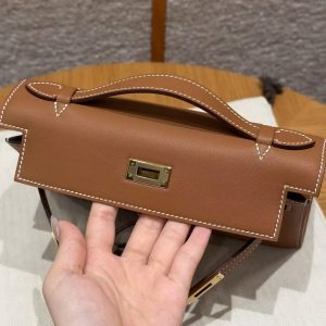 Hermes Kelly Pochette Handmade In Swift Calfskin Leather Gold Hardware 37 Gold - Image 9