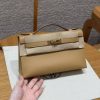 Hermes Kelly Pochette Handmade In Swift Calfskin Leather Gold Hardware 4B Biscuit