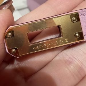 Hermes Kelly Pochette Handmade In Swift Calfskin Leather Gold Hardware x9 Mauve - Image 17