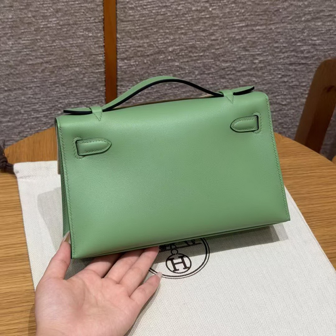 Hermes Kelly Pochette Handmade In Swift Calfskin Leather Rose gold Hardware 3i Vert Criquent - Image 2