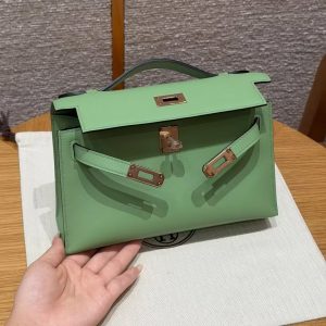 Hermes Kelly Pochette Handmade In Swift Calfskin Leather Rose gold Hardware 3i Vert Criquent - Image 10