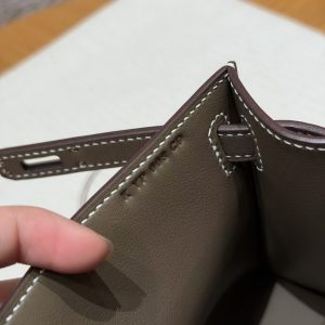 Hermes Kelly Pochette Handmade In Swift Calfskin Leather Silver Hardware 18 Etoupe - Image 12