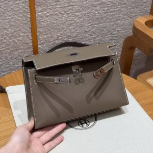 Hermes Kelly Pochette Handmade In Swift Calfskin Leather Silver Hardware 18 Etoupe - Image 11