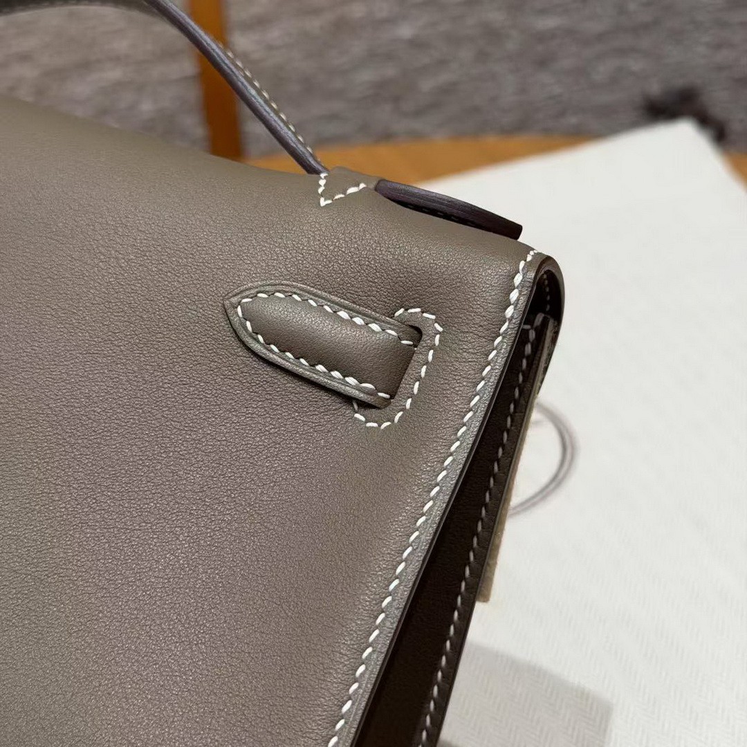 Hermes Kelly Pochette Handmade In Swift Calfskin Leather Silver Hardware 18 Etoupe - Image 4