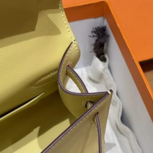 Hermes Kelly Pochette Handmade In Swift Calfskin Leather Silver Hardware 1Z Jaune Poussin - Image 11